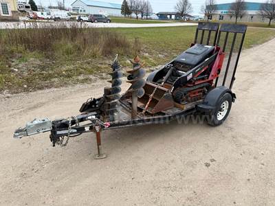 2014 Toro TX427 Dingo Mini Compact Track Loader & 2019 Miska Trailer