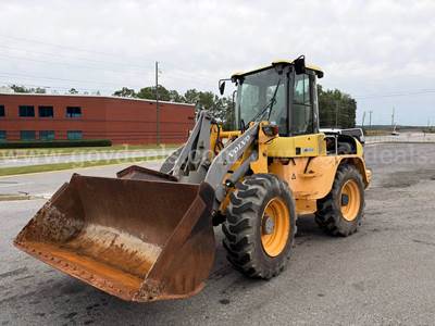 2005 Volvo L40B-TP Articulated Wheel Loader