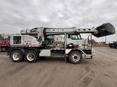 2010 Gradall XL4100 III Wheeled Excavator