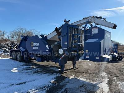 2014 Peterson 4300B Portable Whole Tree Chipper