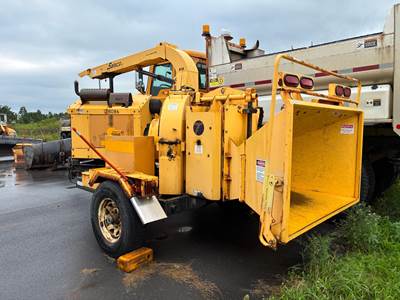 2012 Salsco 813 Trailer-Mounted Wood Chippers