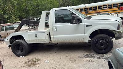2000 Ford F-550