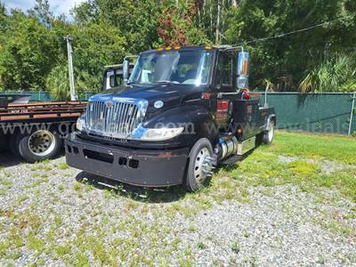 2015 International DuraStar MA025 S/A Tow Truck