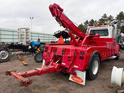 2009 PETERBILT