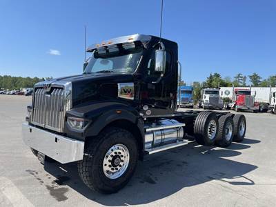 Western Star 47X Tri Axle Cab & Chassis Truck - Detroit, 525HP, Automatic