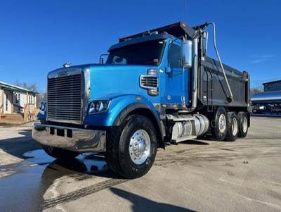Freightliner Coronado 122 SD Tri Axle Dump Truck - Detroit 505HP, Automatic