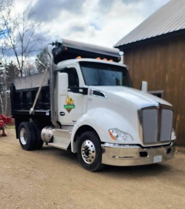 2016 Kenworth T680 Single Axle Dump Truck Paccar 405HP, Manual For