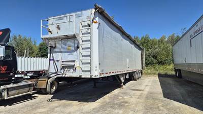 Titan WALKING FLOOR Live Floor Trailer