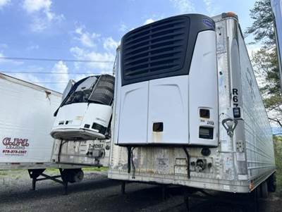 Great Dane 53 ft Reefer Trailer - Swing Door, Carrier