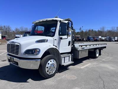 Freightliner M2 106 Rollback Tow Truck - Cummins, 300HP, Automatic