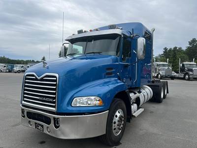 Mack Pinnacle CXU613 Sleeper Semi Truck - Mid Roof Sleeper, Detroit 505HP, 12 Speed I Shift Automatic