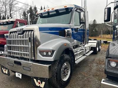Western Star 49X Sleeper Semi Truck - Flat Top Sleeper, Detroit 600HP, 18 Speed Manual