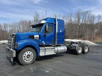 Western Star 49X Sleeper Semi Truck - Raised Roof Sleeper, Detroit 600HP, Manual