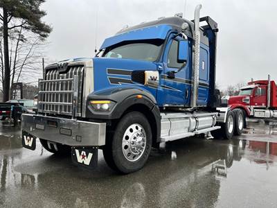 Western Star 49X Sleeper Semi Truck - 48" Mid Roof Sleeper, Detroit 560HP, 18 Speed Manual