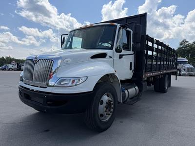 International DuraStar 4300 Stake Bed Truck