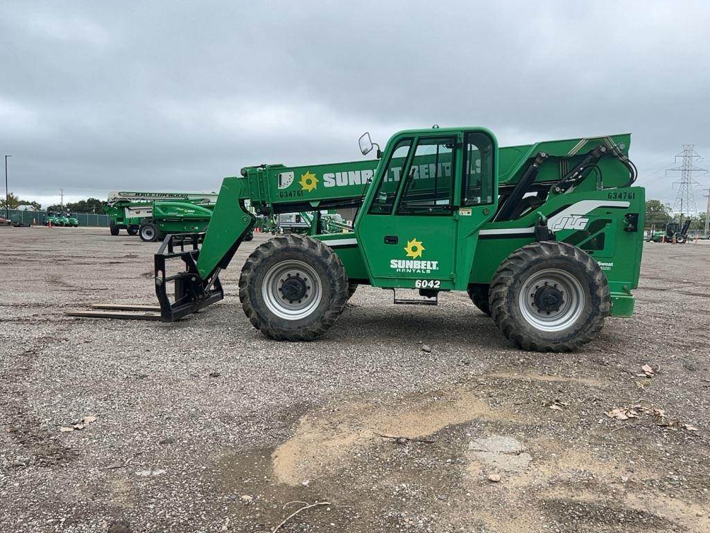 2014 SkyTrak 6042 Telehandler For Sale, 2,965 Hours Grand Rapids, MI