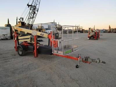 t350 jlg towable