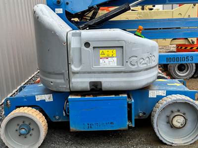 2014 Genie Z45 Articulating Boom Lift