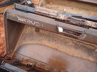 Takeuchi 67" Smooth Bucket for Skid Steers