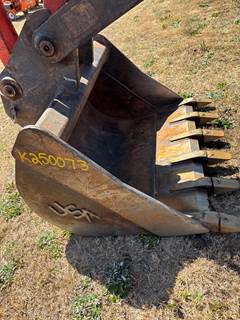 Kubota U48 36" Excavator Tooth Bucket