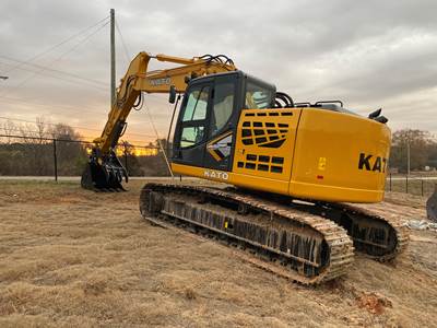 2023 Kato HD823MRLC-7 Excavator