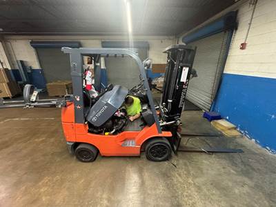 Toyota 7FGCU25 Forklift