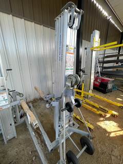 2021 Genie Material Lift 24-25' Manual