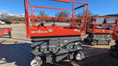 Skyjack SJ4732 Scissor Lift Electric