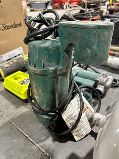 Zoeller Submersible Pump Model 1075