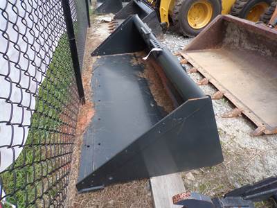 80" BOBCAT Cleanout Bucket