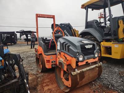 Hamm HD 12 VV Smooth Drum Roller/Compactor