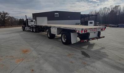 2013 Utility Flatbed Trailer 48'