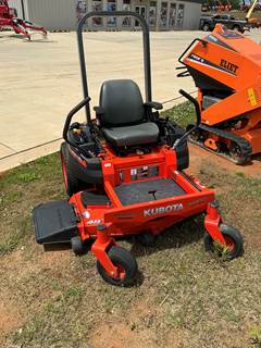 Kubota Z121S Zero Turn Mower
