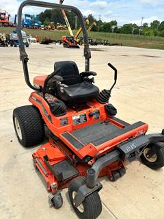 Kubota ZD25 Zero Turn Mower