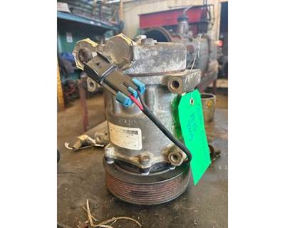 Freightliner Cascadia A/C Compressor