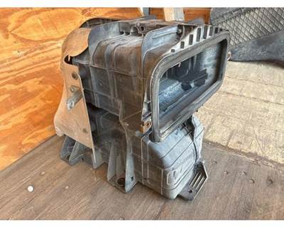 Freightliner Cascadia A/C Condenser