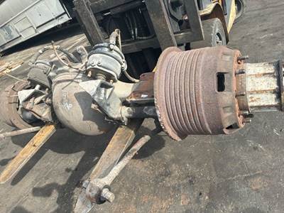 Rockwell 61143WX204 4.30 Rear Axle Assembly for a Mci 102DL3 INTERCITY