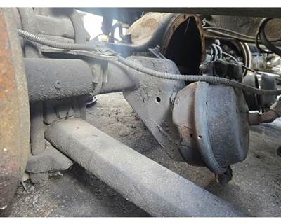Spicer 3.70 Front Axle Housing for a Freightliner CST120