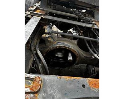 Detroit DA-RT-40.0-4 Rear Axle Housing for a Freightliner Cascadia