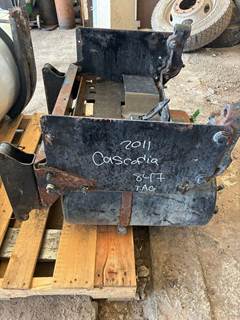 Freightliner Cascadia Battery Box