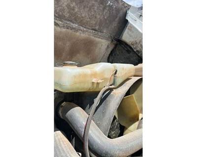 2004 Sterling L9500 Wiper Tank