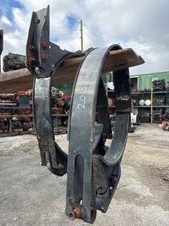 Freightliner Cascadia Bracket