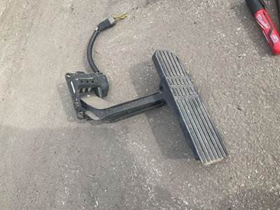 Freightliner Columbia Pedal