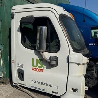 Freightliner Cascadia Cab Assembly