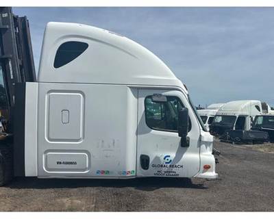 Freightliner Cascadia Cab Assembly