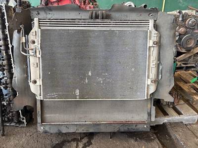 Freightliner Cascadia Cooling Assembly