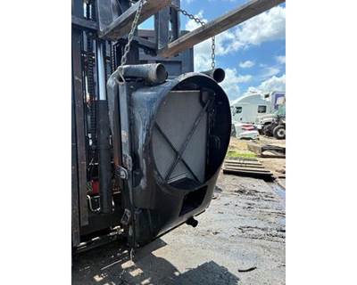 Peterbilt 320 Cooling Assembly