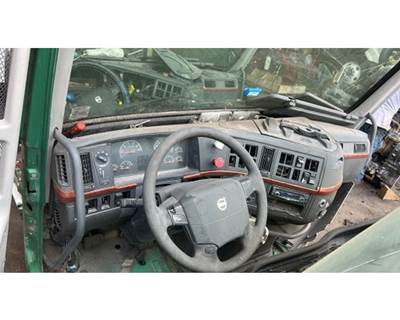 Volvo VNL Dash Panel for a Volvo Truck VNL