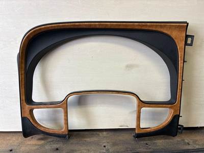 International LF627 Dashboard Assembly