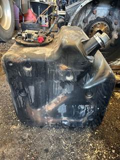 Freightliner Cascadia DEF Tank